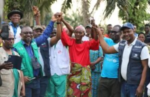 Ebola à Bulape : Les deux premiers patients guéris quittent l’hôpital, la vaccination se déploie photo de 7SUR7 EBOLA AU KASAÏ