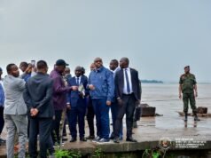 Bandundu-ville : le Président Tshisekedi en visite d’inspection au port de l’Onatra Le Président Félix Tshisekedi au de l'ONATRA
