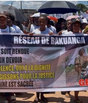 Mbuji-Mayi: une marche de solidarité portée par la Fondation Lisette Kabanga contre les violences faites aux femmes Marche justice et reparation
